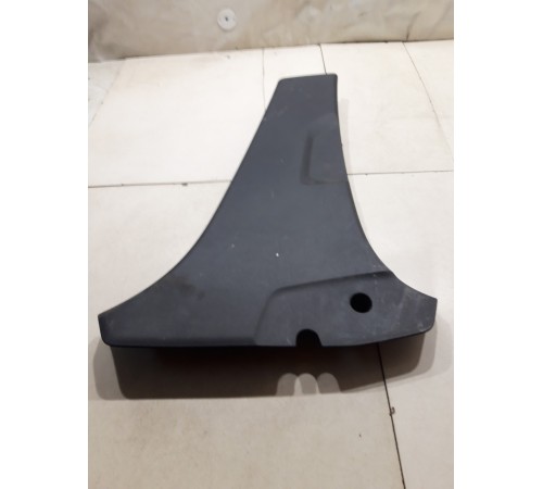 Обшивка центральной стойки(правая нижняя)