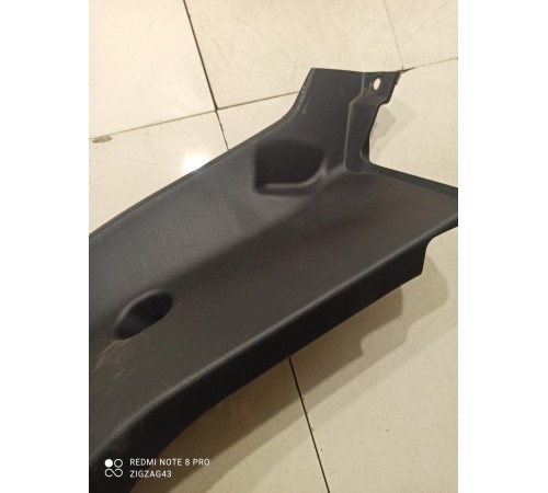 Обшивка багажника(левая)