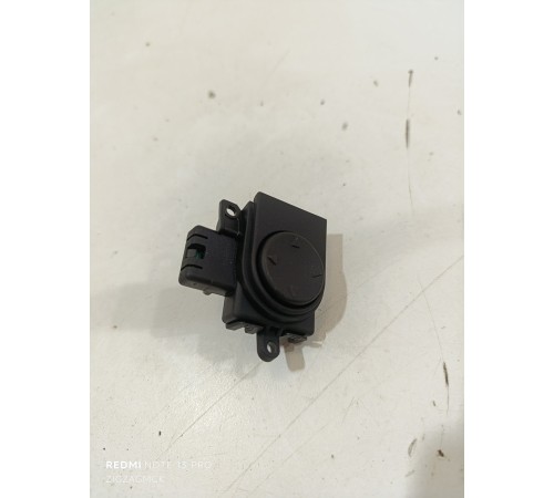 Кнопка регулировки рулевой колонки