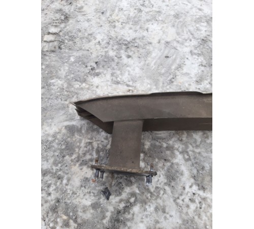 Усилитель заднего бампера