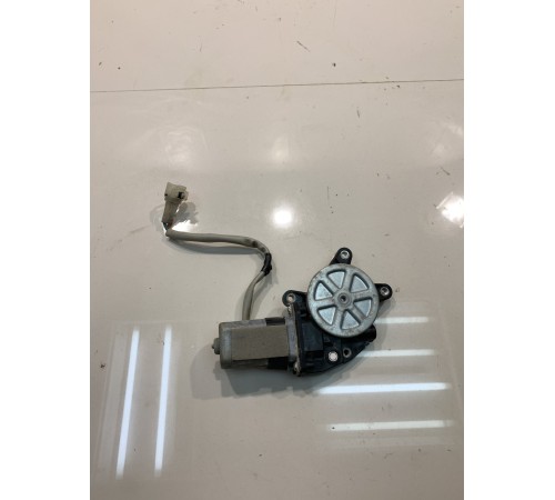 Моторчик стеклоподъемника задняя левая