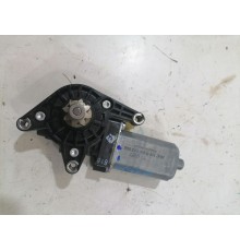 Моторчик регулировки переднего правого сиденья