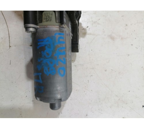 Моторчик регулировки переднего правого сиденья