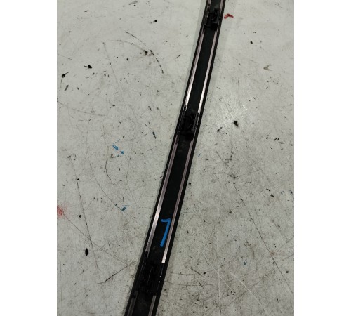 Молдинг крыши(левый)