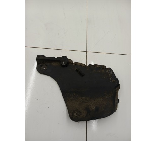 Пыльник бампера задний левый