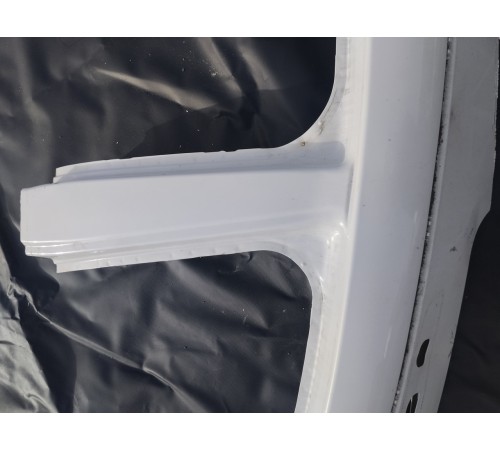 Стойка лобового стекла с боковиной правая