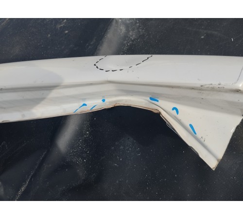 Стойка лобового стекла с боковиной правая