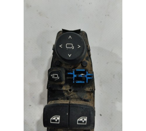 Блок управления стеклоподъёмниками передний левый