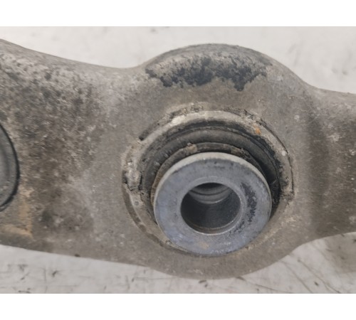 Рычаг подвески передний левый нижний