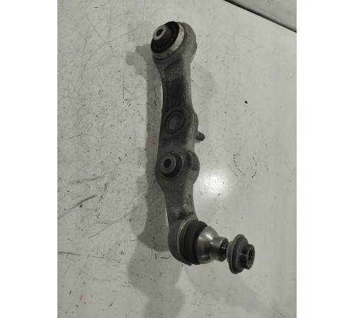 Рычаг подвески передний левый нижний