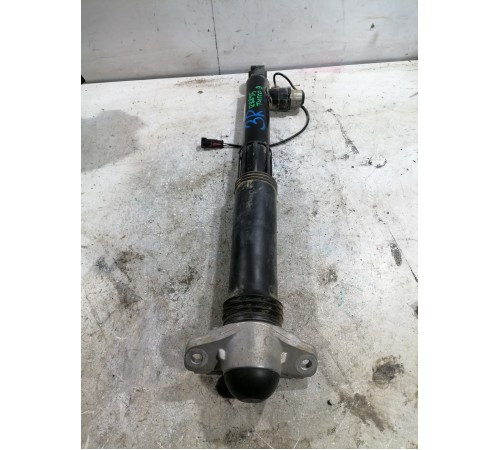 Амортизатор задний правый