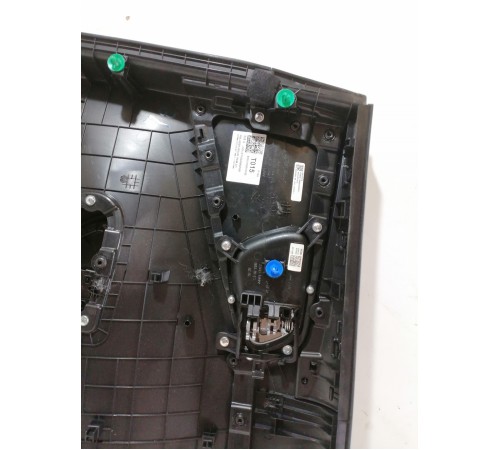 Обшивка двери задняя левая