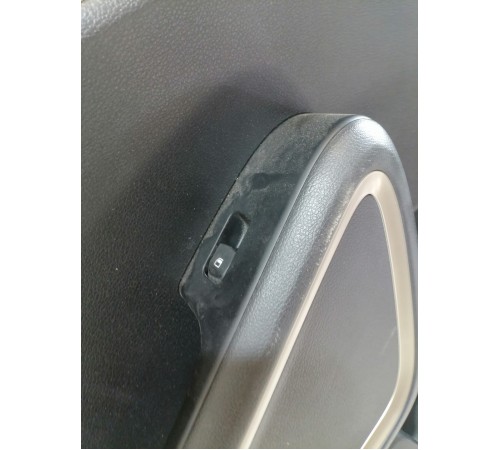 Обшивка двери задняя левая