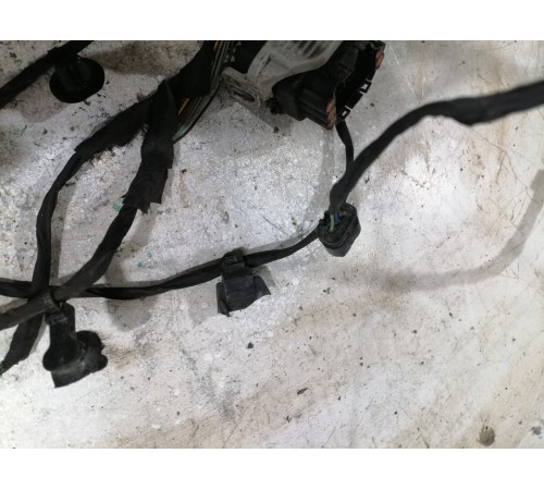 Электропроводка переднего бампера