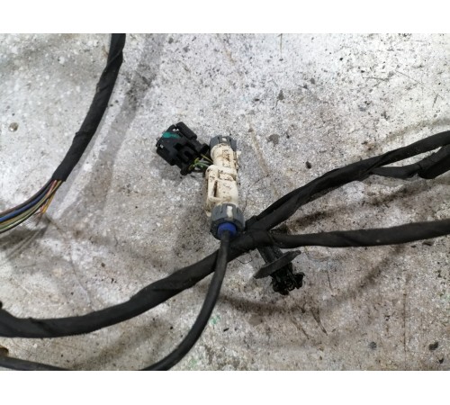 Электропроводка переднего бампера