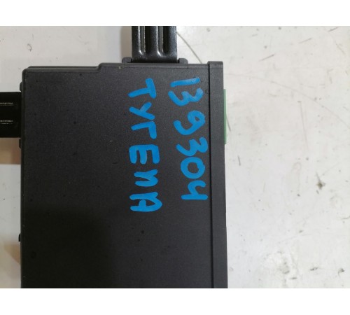 Блок управления двери передний левый