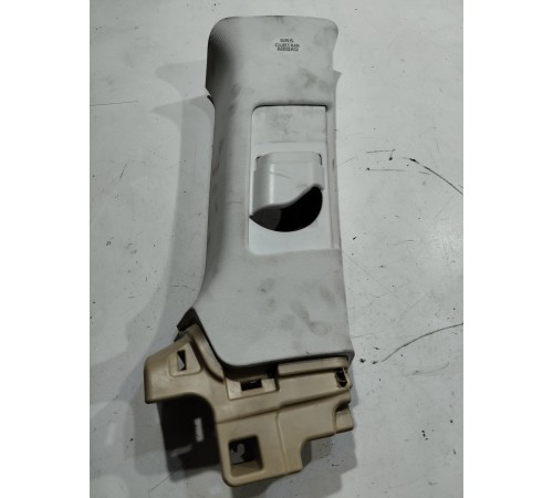 Обшивка стойки (задняя левая верхняя)