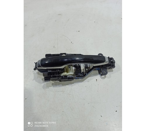 Ручка двери (передняя правая внешняя)