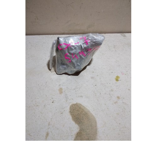 Петля двери