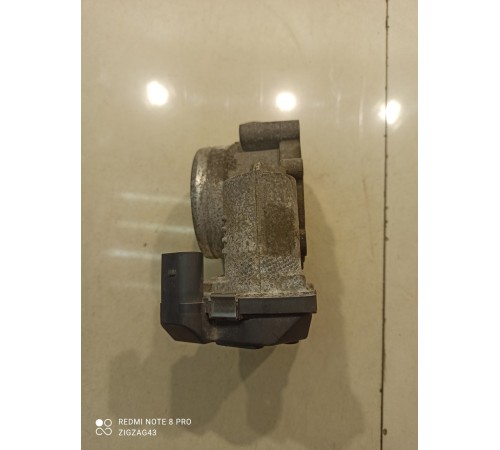 Дроссельная заслонка