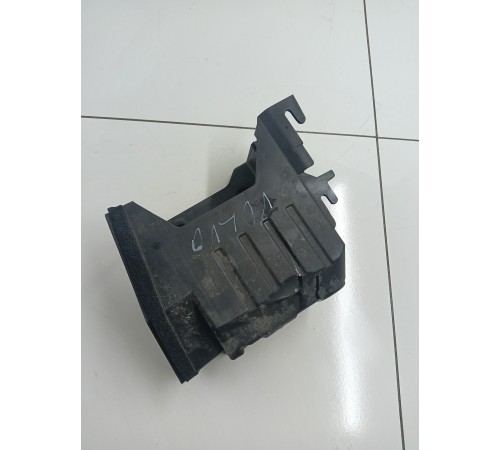 Крепление - кожух аккумулятора