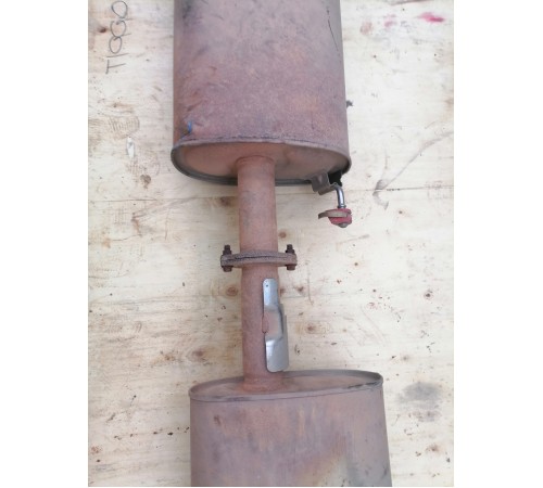 Глушитель с резонатором