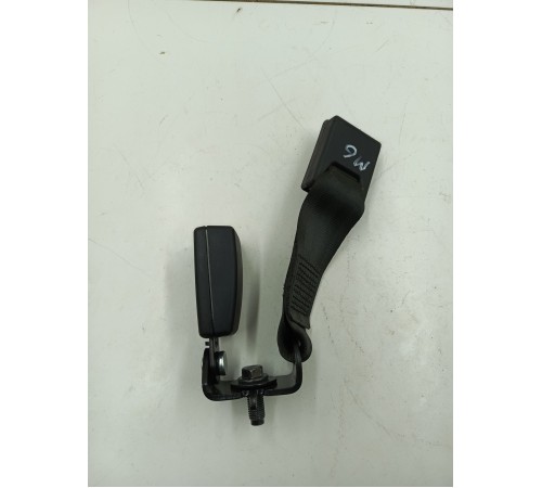 Ответная часть ремня безопасности задняя