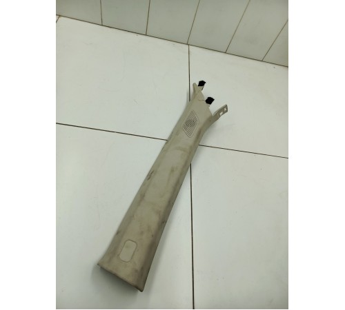 Обшивка стойки лобового стекла левая