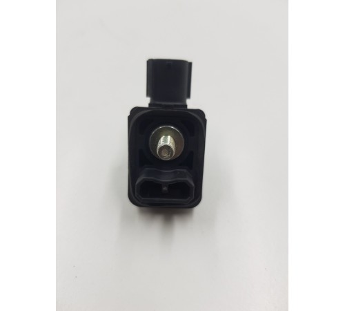 Датчик удара передний левый