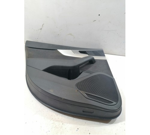 Обшивка двери задняя левая