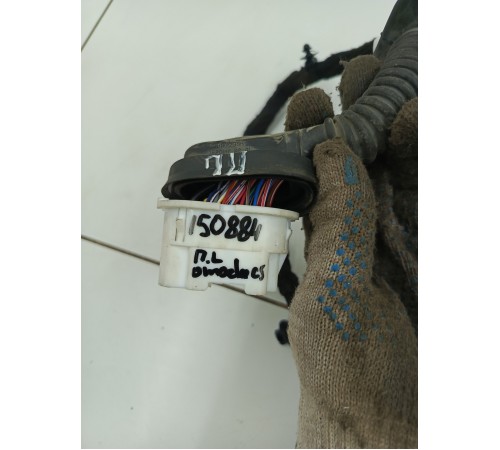 Электропроводка двери передняя левая