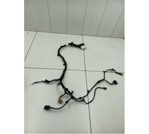 Электропроводка двери передняя левая