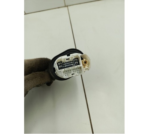 Электропроводка двери передняя левая