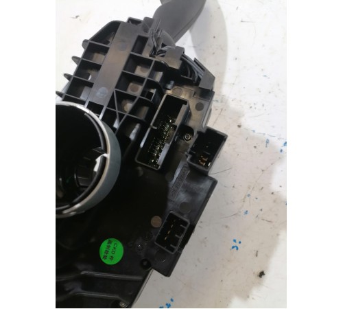 Подрулевой переключатель