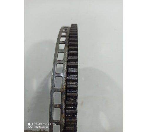 Маховик двигателя