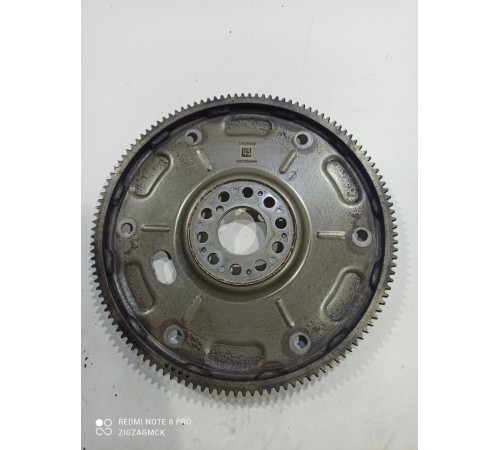 Маховик двигателя