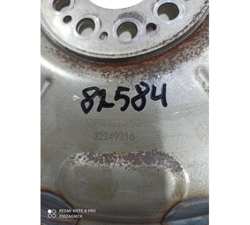 Маховик двигателя