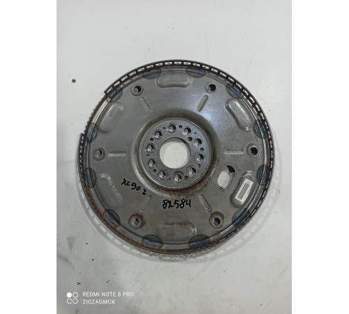 Маховик двигателя