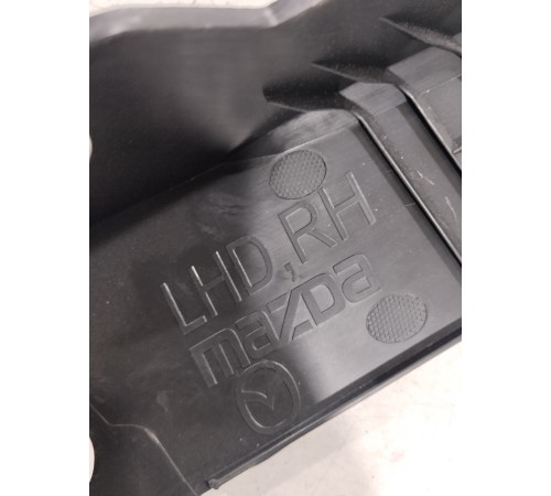 Накладка торпедо под бардачок