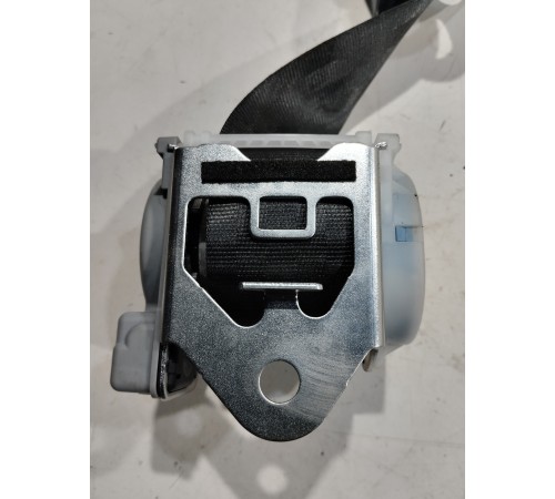 Ремень безопасности задний