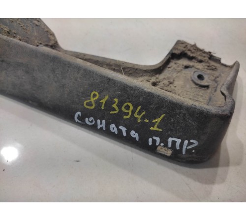 Брызговик(передний правый)