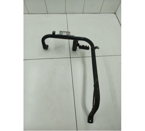 Кронштейн крепление топливного бака