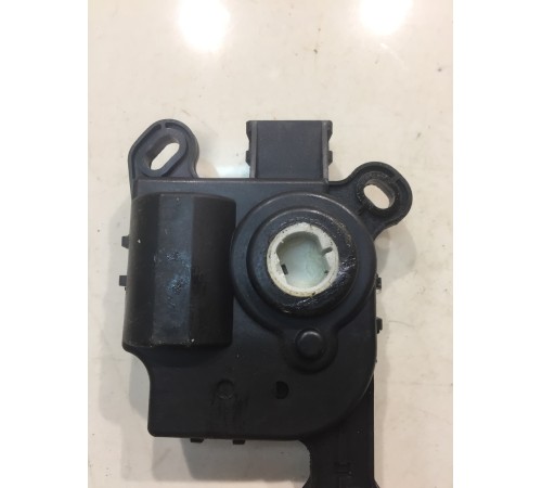 Моторчик привода заслонок отопителя