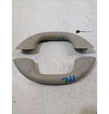 Ручка со стойки лобового стекла