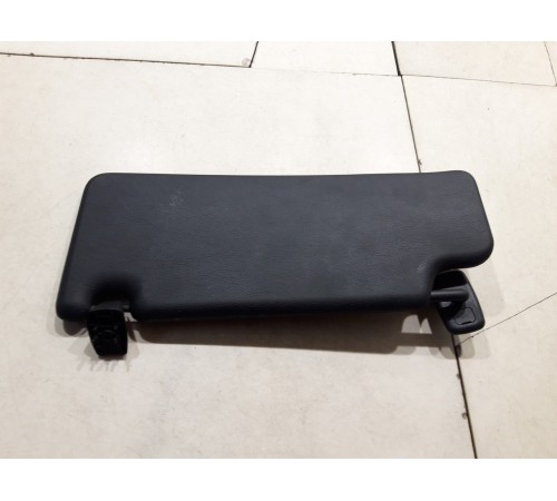 Козырек солнцезащитный(правый)