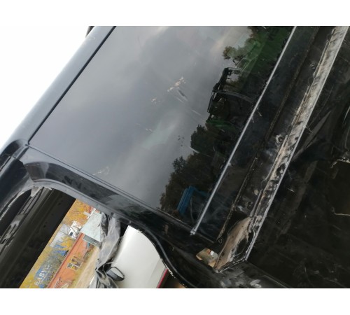 Глухое стекло заднее левое