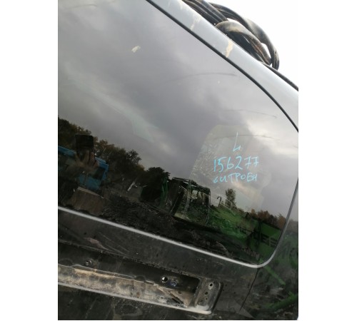 Глухое стекло заднее левое