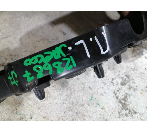 Кронштейн бампера передний левый 