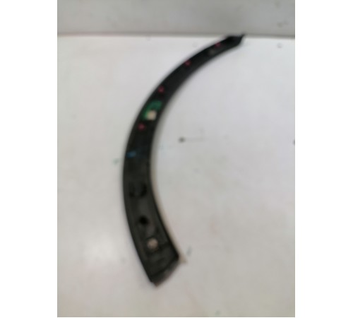 Накладка на крыло левая