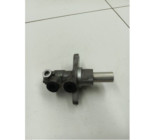 Главный тормозной цилиндр